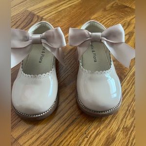 Toddler shoes-nude